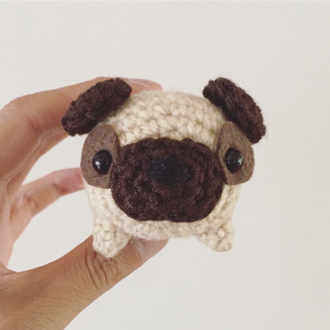 "Loaf" Pug Dog Amigurumi Crochet Pattern Sir Purl Grey