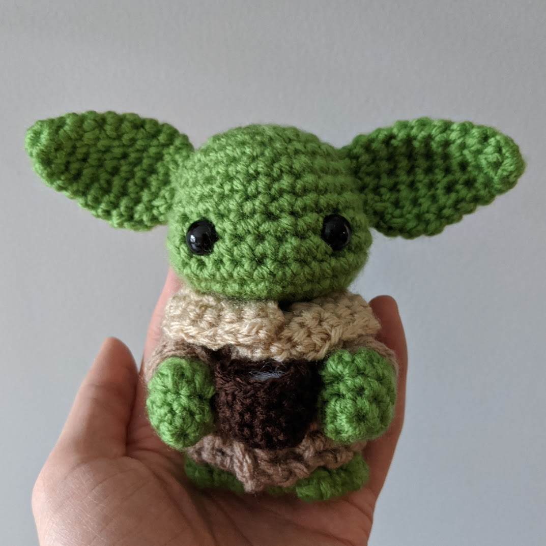 Baby Yoda Crochet Pattern amigurumi pattern 